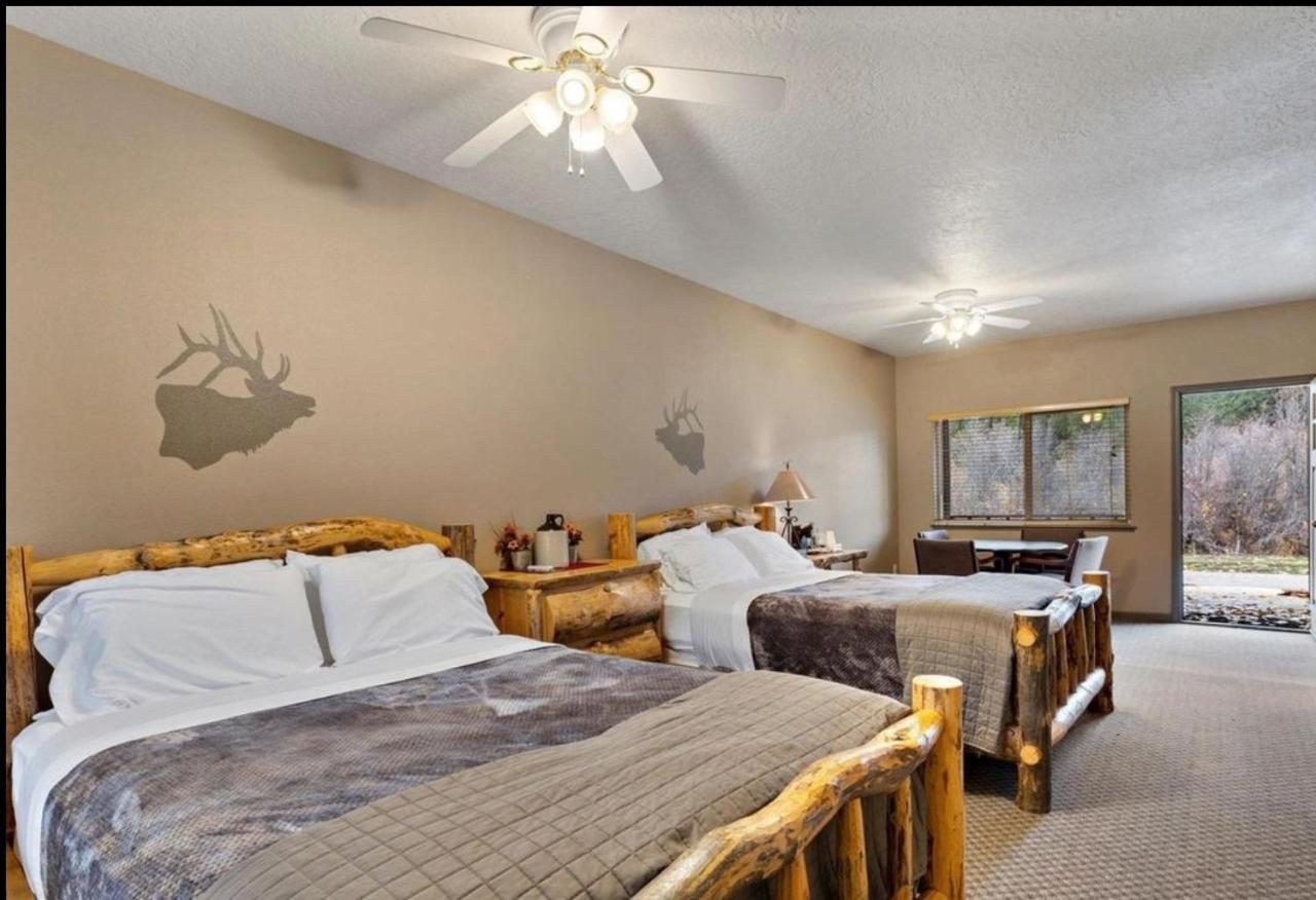 Southfork Lodge - Riverside Inn Lowman Luaran gambar